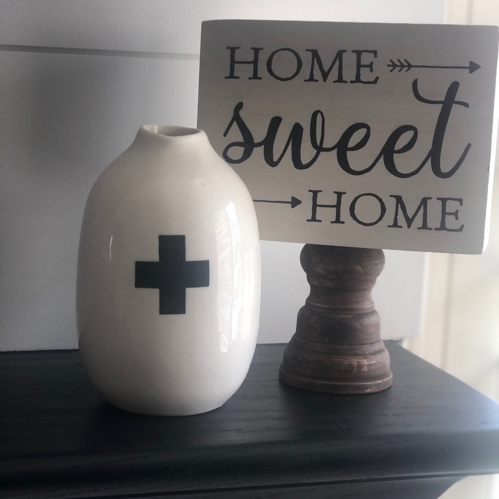 Rae Dunn Hold Love Cross Vase ISO